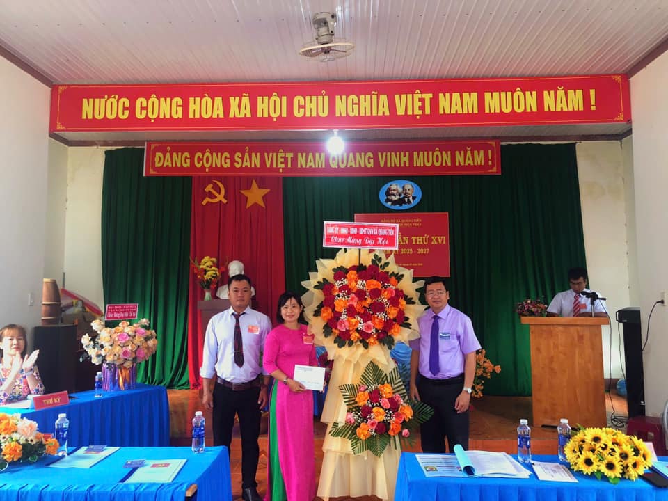 Đại hội Chi bộ thôn Tiến Thịnh, thôn Tiến Phát, trường TH Trần Phú